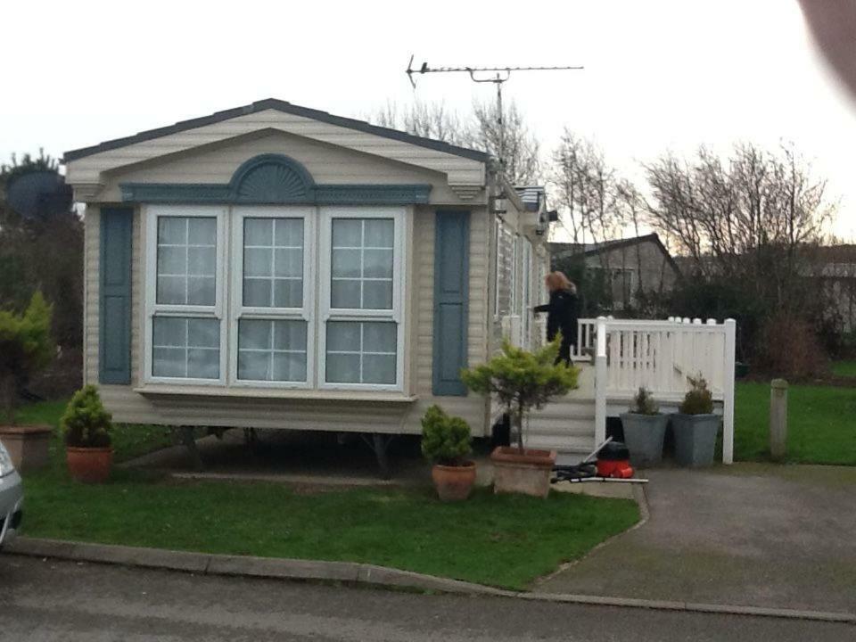 Presthaven Sands Holiday Park 3 And 2 Bed Caravans Prestatyn Esterno foto
